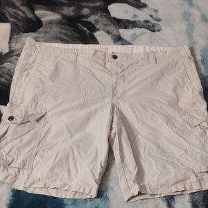 Dockers Men's Light Gray Cargo Shorts